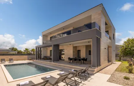 Location maison à Nin