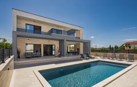 Location maison à Nin