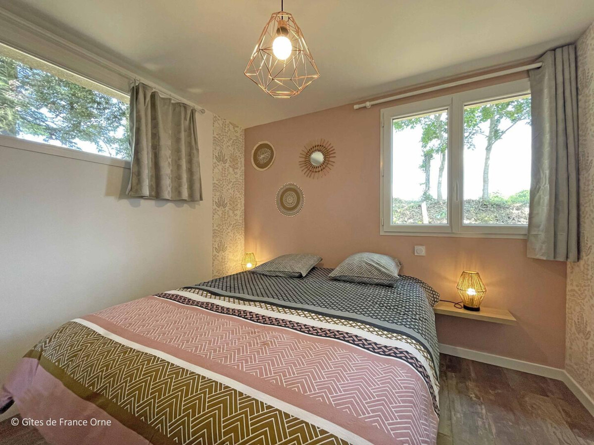 Gîte en pierre plain pied, jardin 800 m² à Mantilly - Photo 5