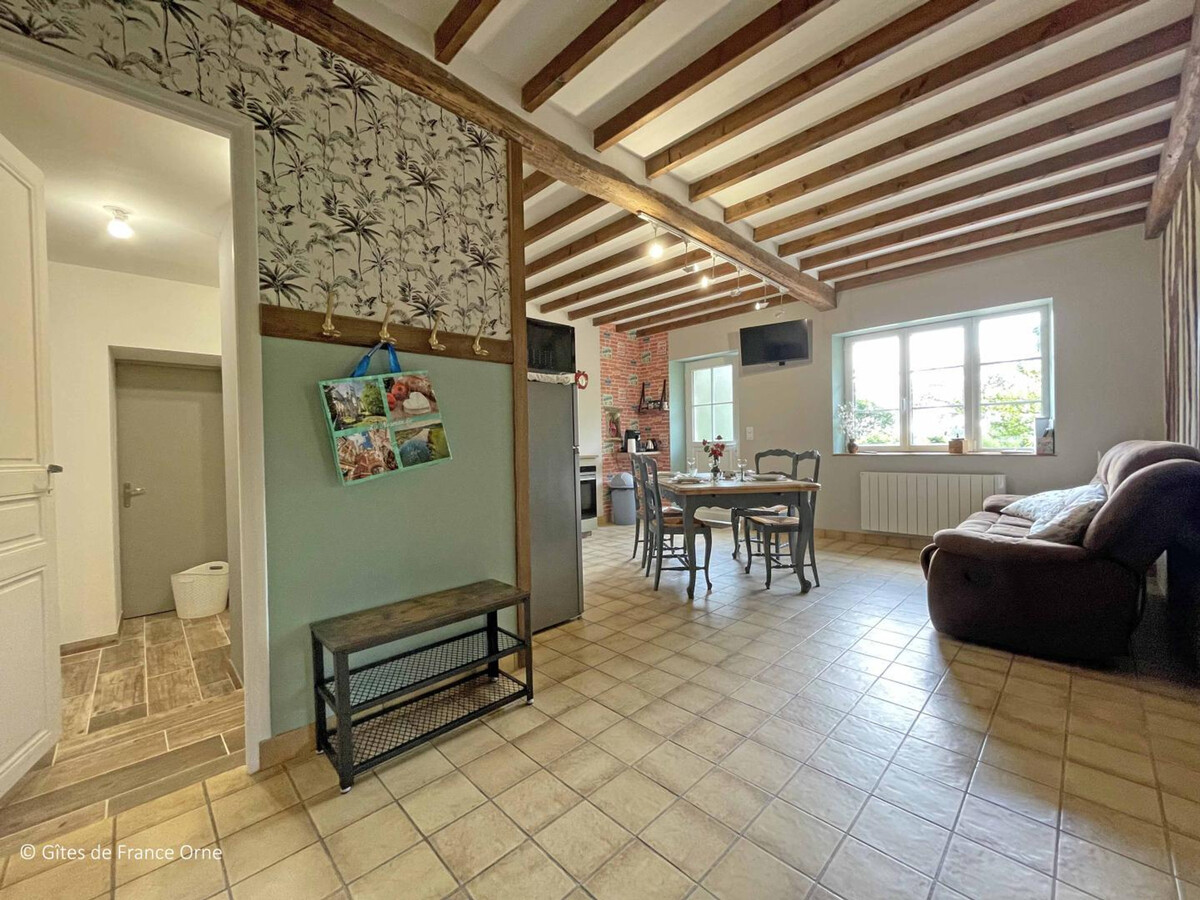 Gîte en pierre plain pied, jardin 800 m² à Mantilly - Photo 17