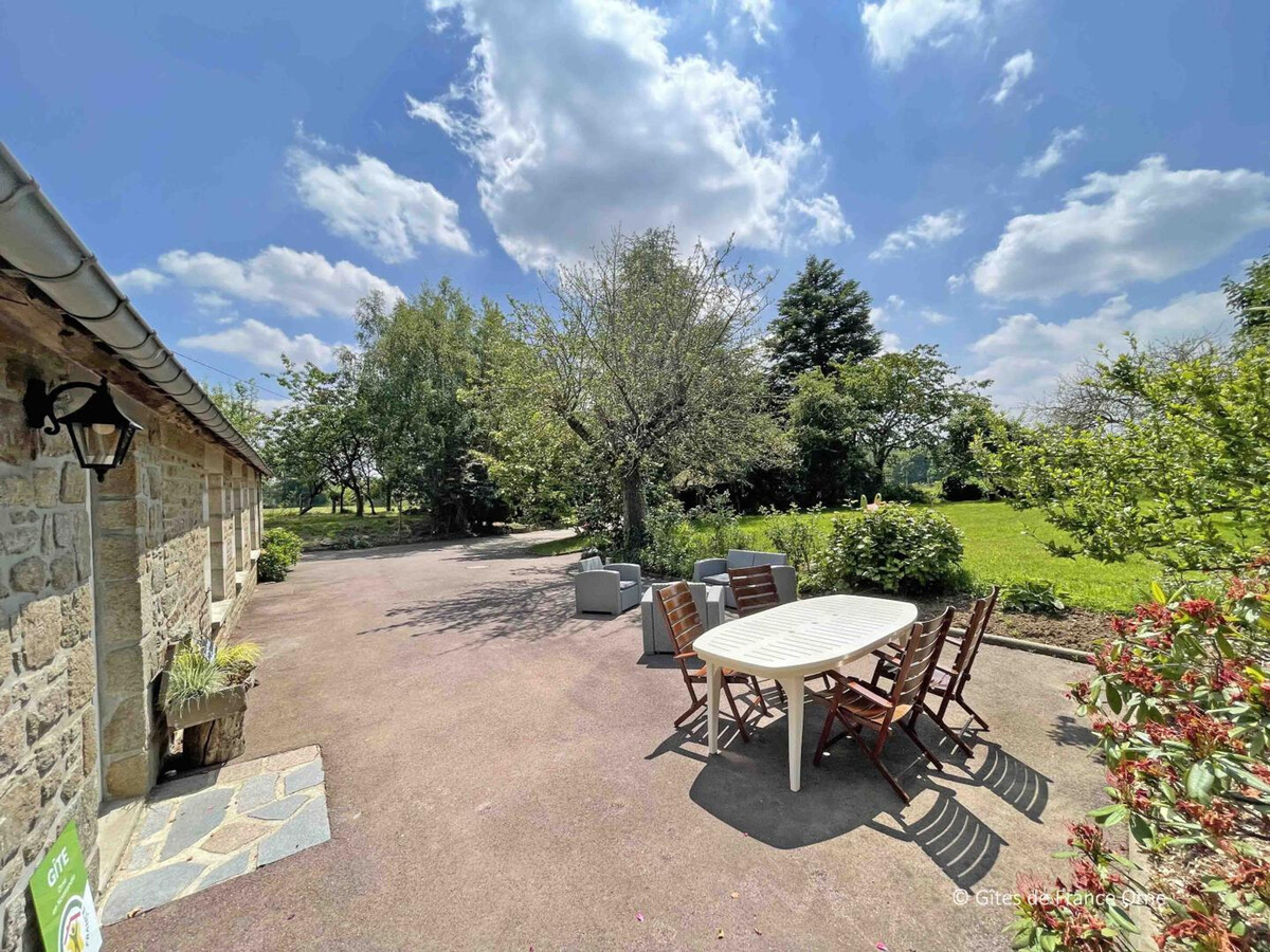 Gîte en pierre plain pied, jardin 800 m² à Mantilly - Photo 19