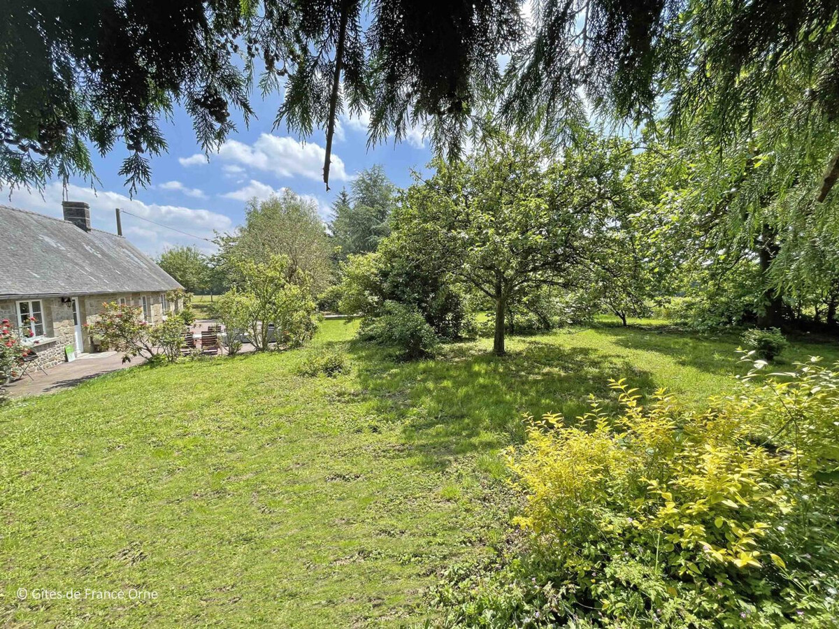 Gîte en pierre plain pied, jardin 800 m² à Mantilly - Photo 23
