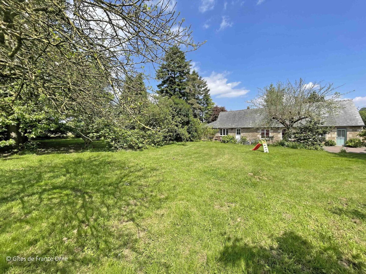 Gîte en pierre plain pied, jardin 800 m² à Mantilly - Photo 24
