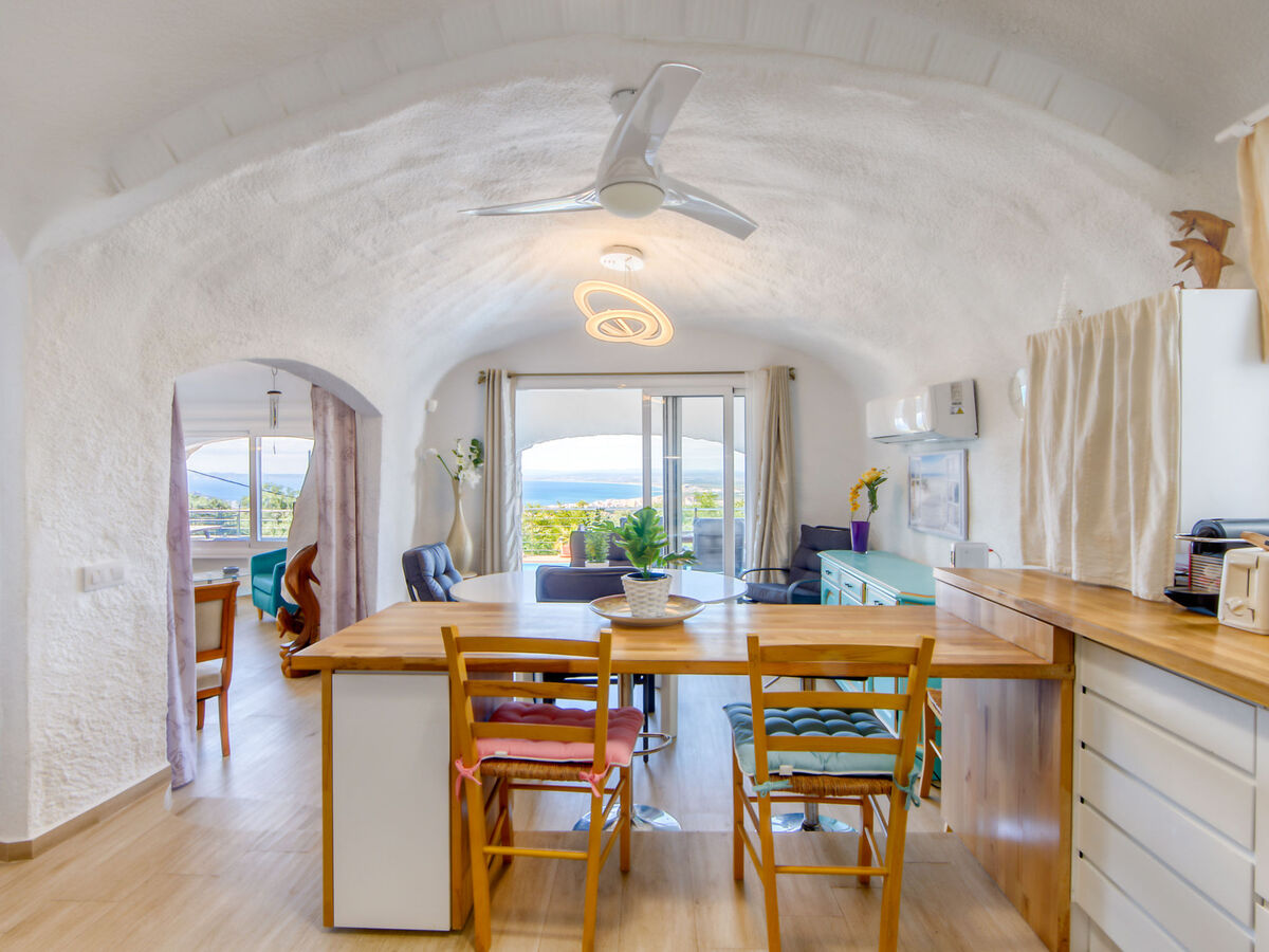 Villa La Torre à Roses, piscine et vue mer - Photo 8