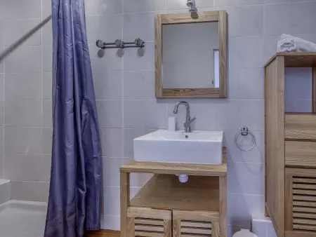 Appartement rénové avec terrasse vue mer, La Madrague : photo 13