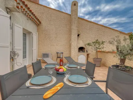 Appartement rénové avec terrasse vue mer, La Madrague : photo 16