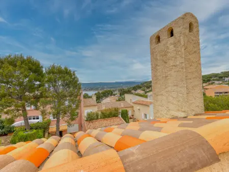 Appartement rénové avec terrasse vue mer, La Madrague : photo 18