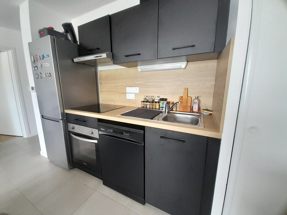 T2 42m² terrasse 6,5m² et parking à Anglet - Photo 5