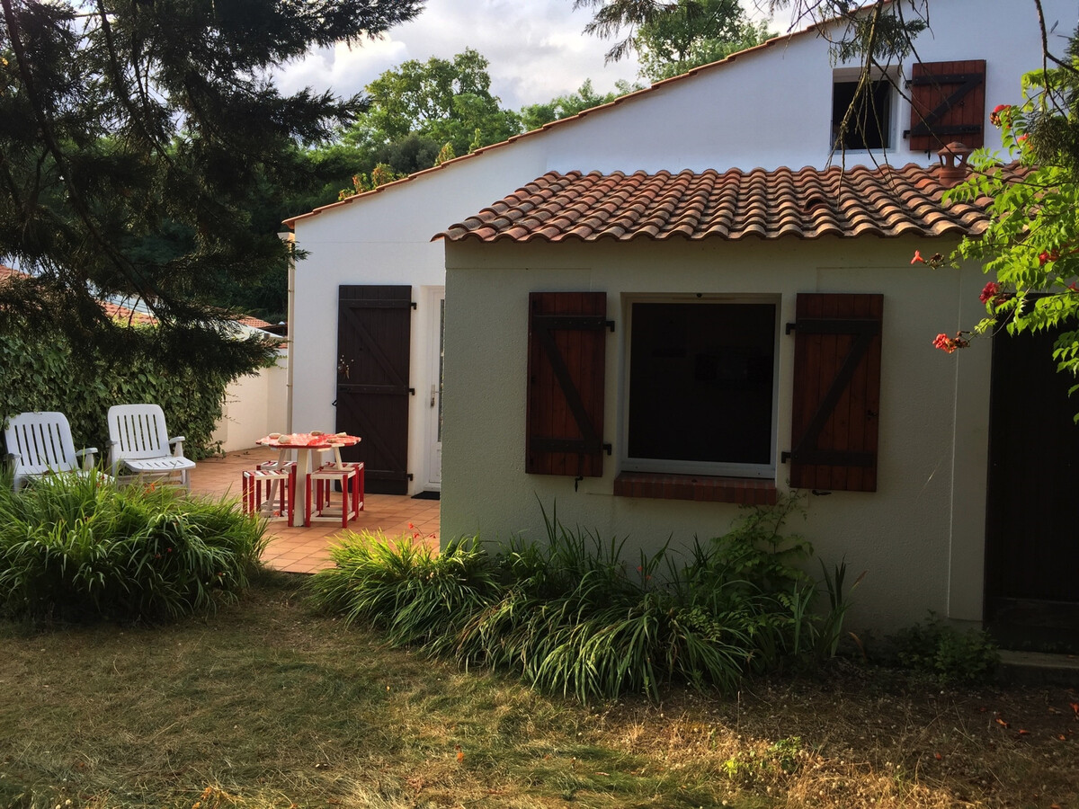 Maison 45m² à 900m de la plage, jardin clos à Longeville - Photo 12