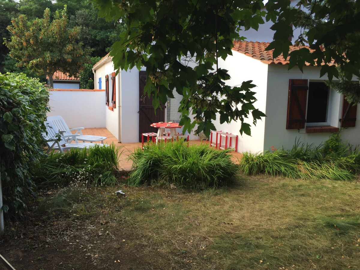 Maison 45m² à 900m de la plage, jardin clos à Longeville - Photo 17