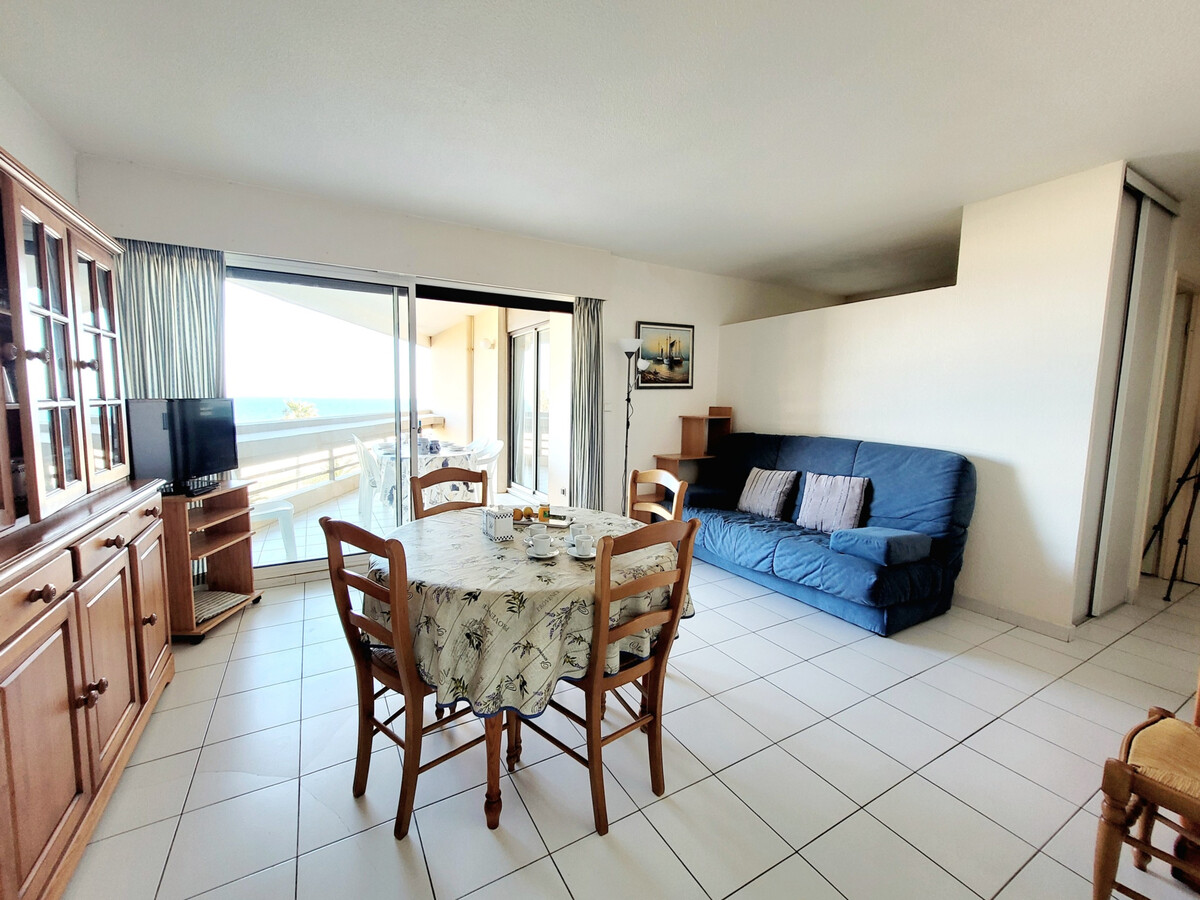 T2 cabine 46m² vue mer, piscine et parking à Canet - Photo 5