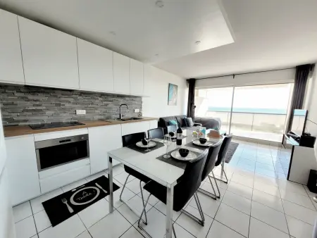 T3 Canet-en-Roussillon, accès plage directe & piscine : photo 3
