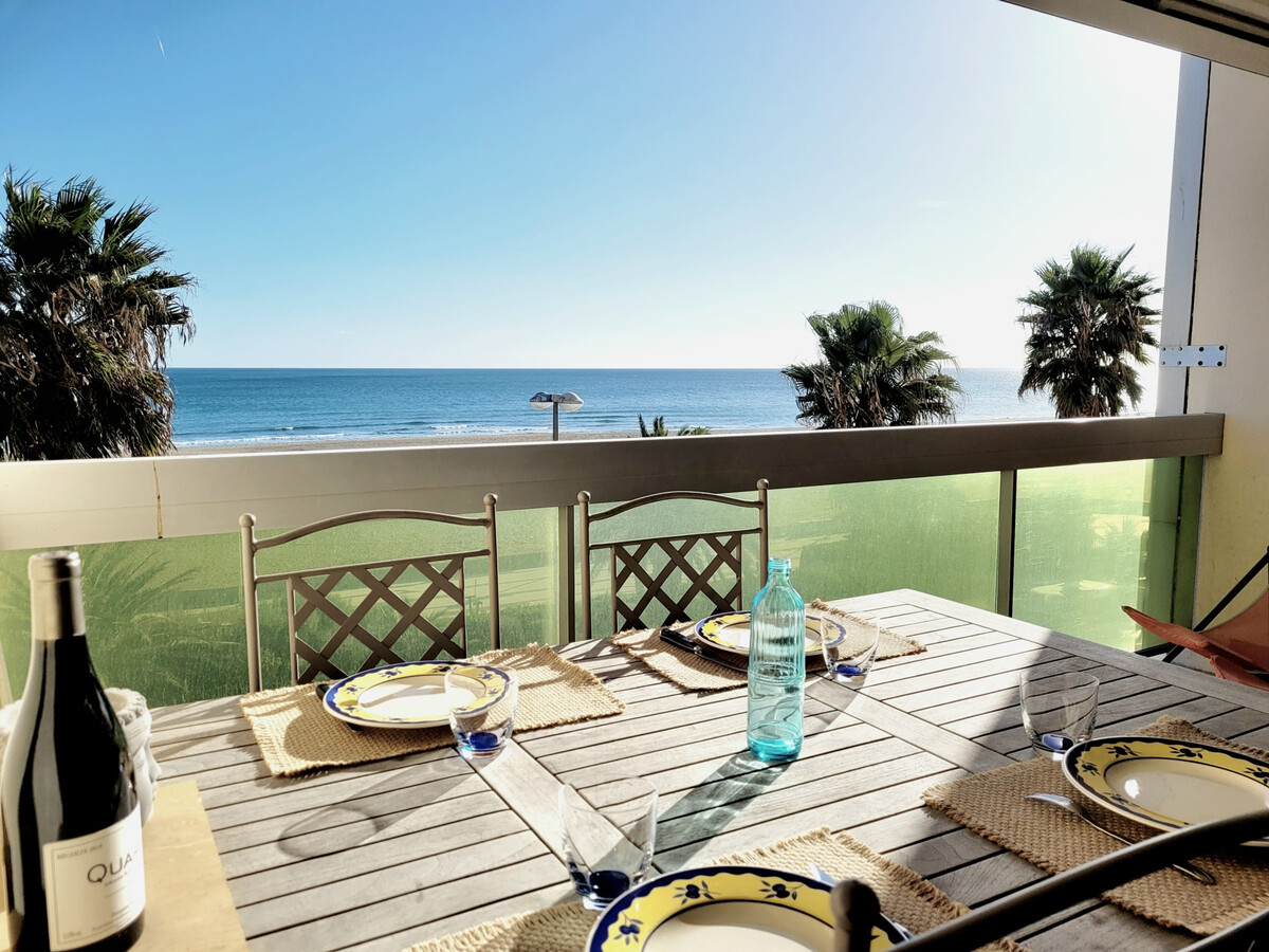 T2 front de mer avec terrasse 10m² à Canet-en-Roussillon - Photo 1
