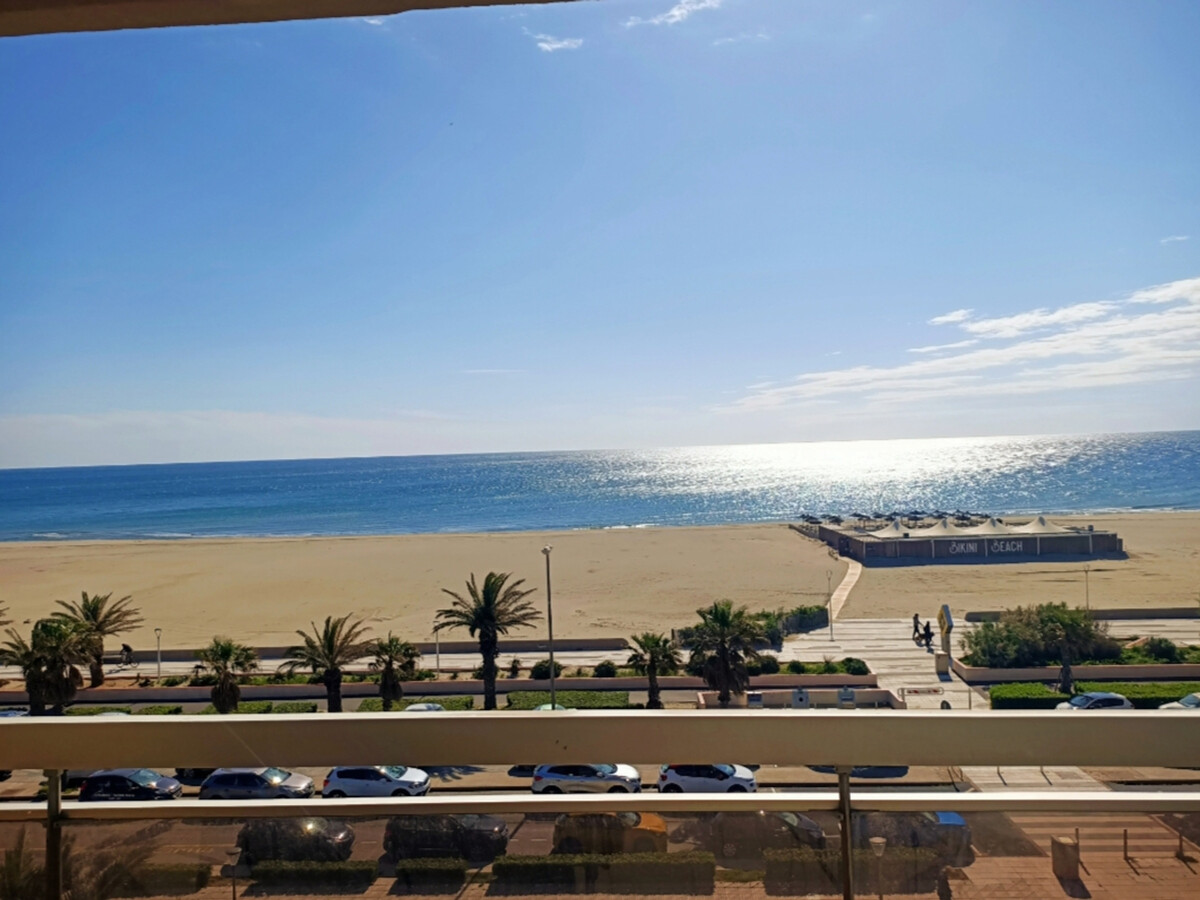 T3 54m² Canet-en-Roussillon, terrasse vue mer et Canigou - Photo 2