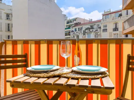 Studio Le Maréchal avec balcon, 850 m de la mer : photo 2