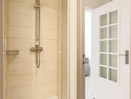 Studio Le Maréchal avec balcon, 850 m de la mer : photo 23