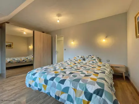 Manoir du XVème siècle avec jardin privé, cheminée et animaux acceptés - Photo 18