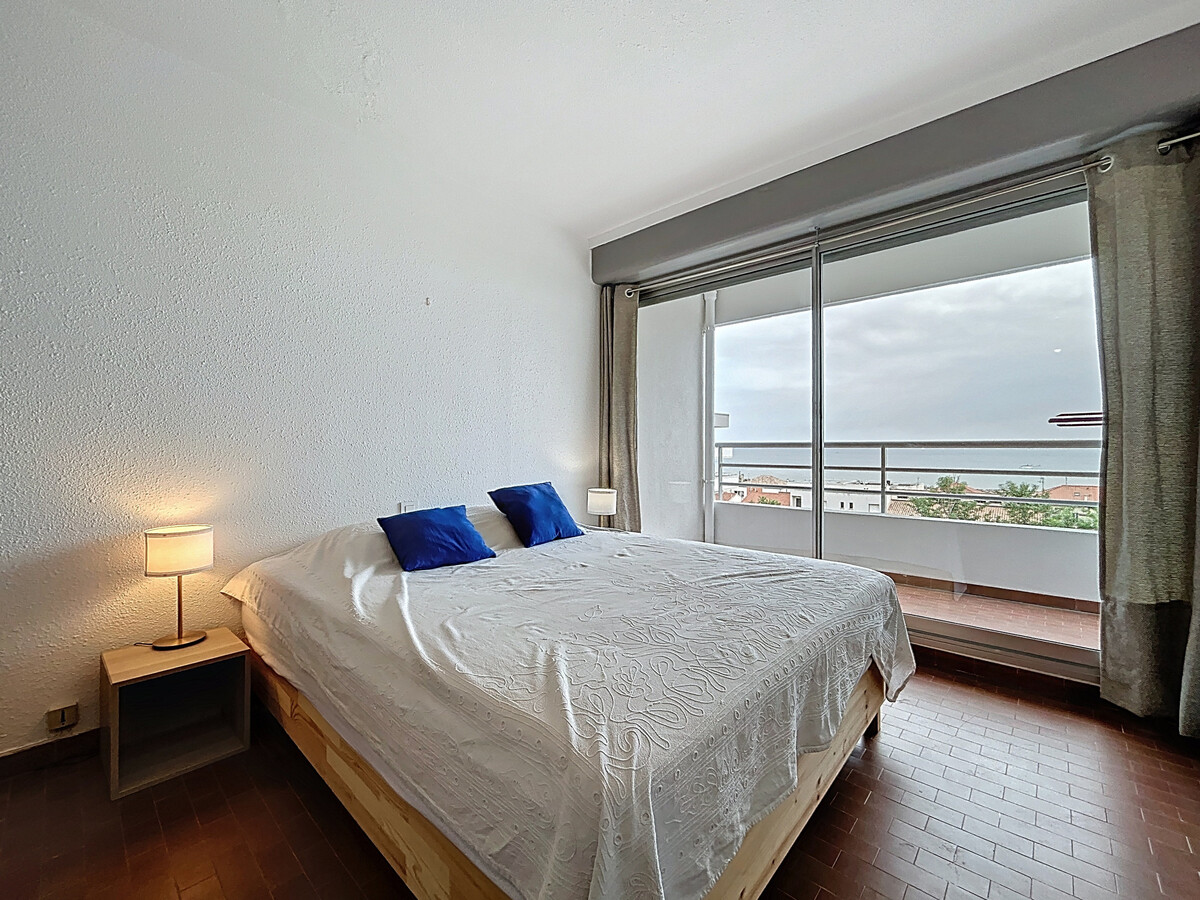 T2 vue mer Carnon - 4 couchages, 5e étage avec ascenseur - Photo 9