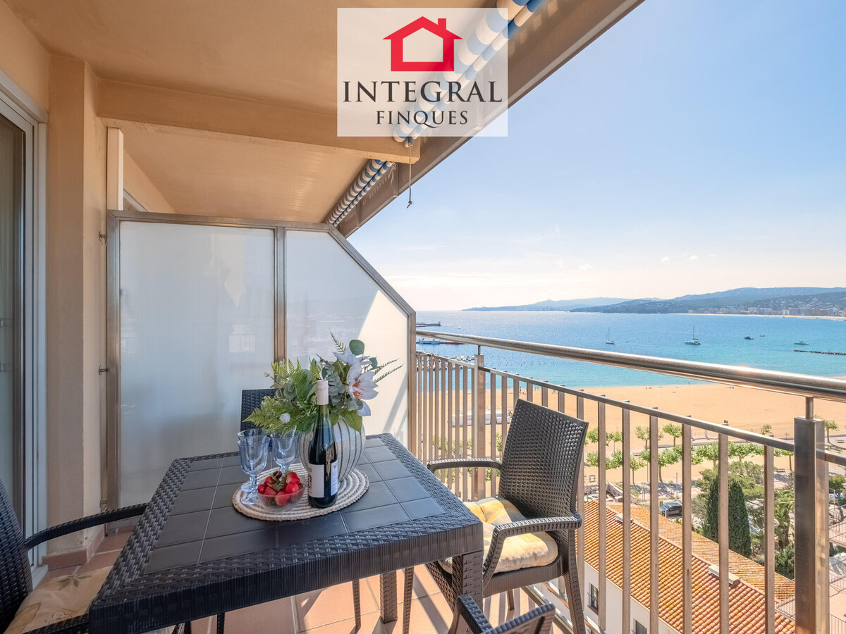 Appartement face à la plage Gran de Palamós, balcon vue mer - Photo 2