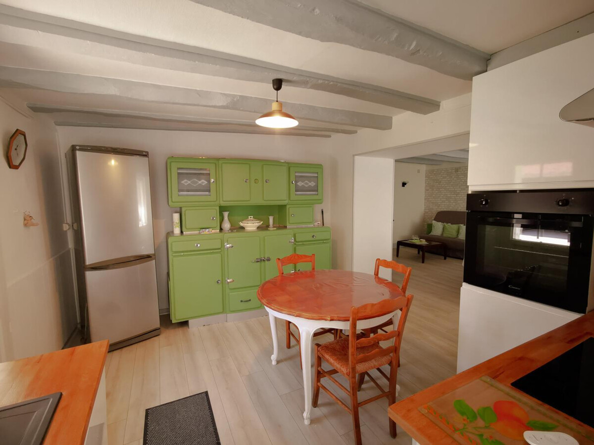 Gîte 7 pers. tout inclus à Descartes, cour privée 70m² - Photo 4