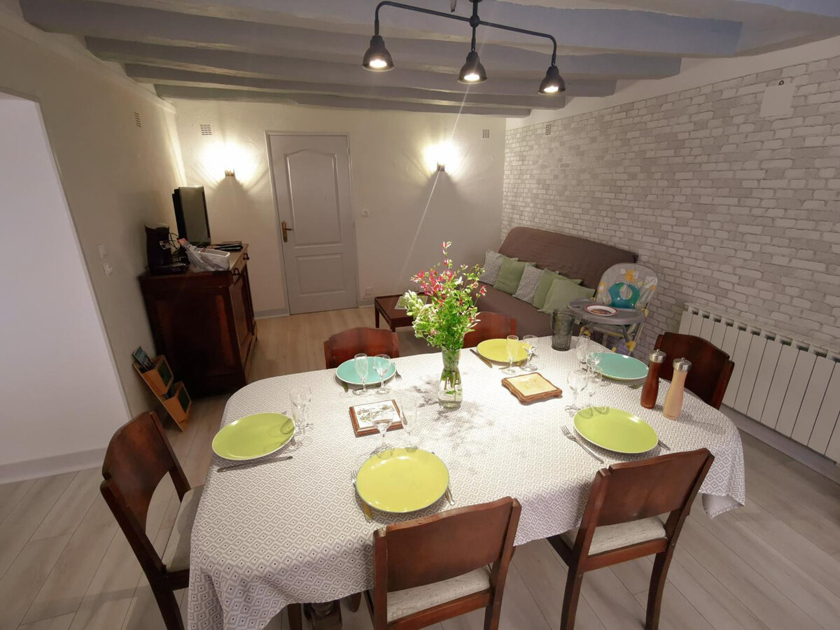 Gîte 7 pers. tout inclus à Descartes, cour privée 70m² - Photo 8