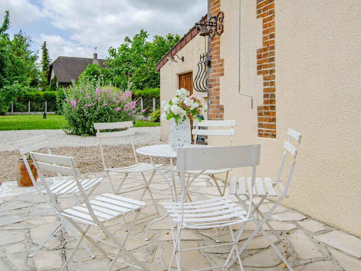 Gîte 6 personnes, jardin 700 m² et garage à Maizières-la-Grande-Paroisse - Photo 3