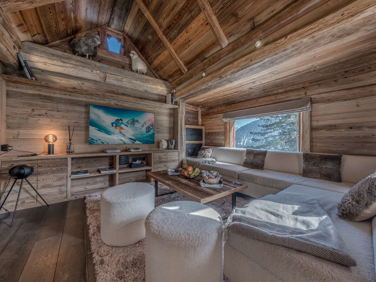 Chalet 8 pers. skis aux pieds à Courchevel 1850 - Photo 1