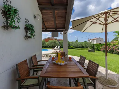 Villa Sole : maison 220 m² piscine privée à Nova Vas : photo 4
