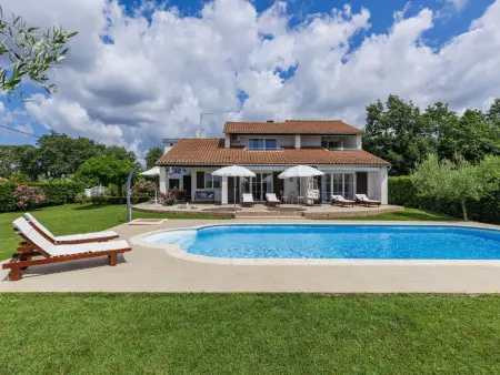Villa Sole : maison 220 m² piscine privée à Nova Vas : photo 16