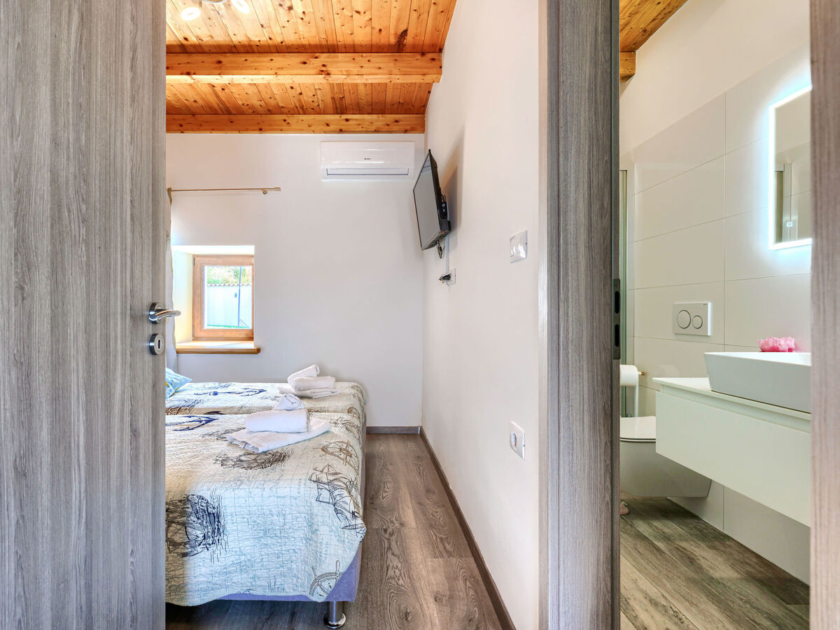 Maison Nina avec piscine privée à Barban - Photo 11
