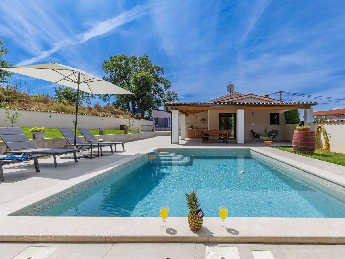 Maison Nina avec piscine privée à Barban - Photo 32
