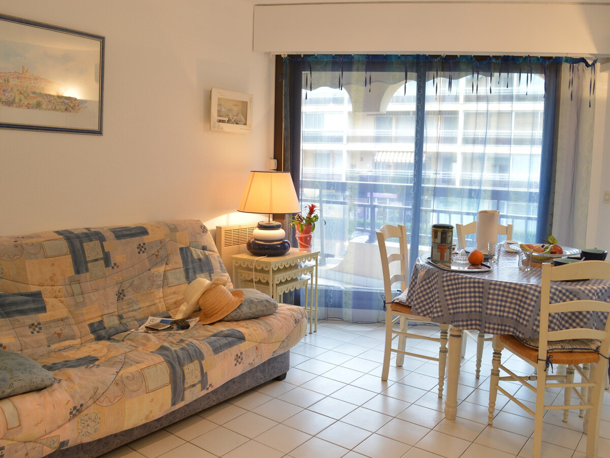 Appartement vue mer à Fréjus, terrasse face à la plage - Photo 3