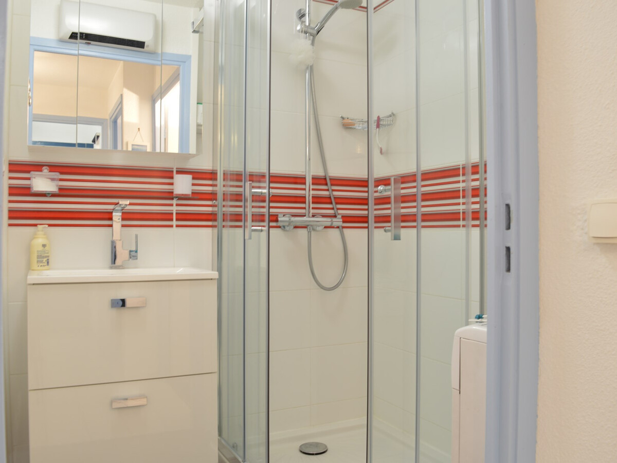 Appartement vue mer à Fréjus, terrasse face à la plage - Photo 14
