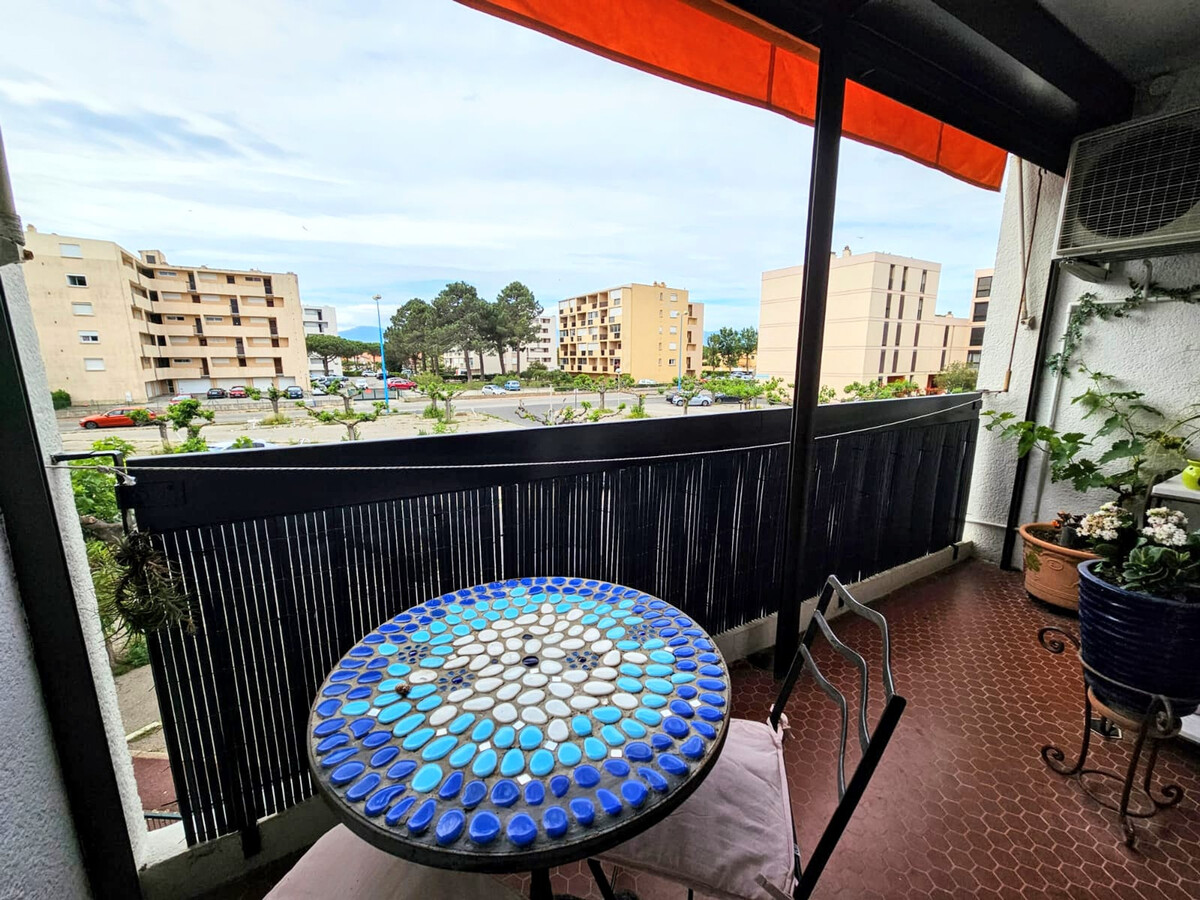 T2 Saint-Cyprien : terrasse, clim et parking près plage - Photo 11