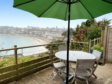 Location maison à Perros Guirec, Maison mitoyenne à 200m de la plage avec parking à Perros-Guirec