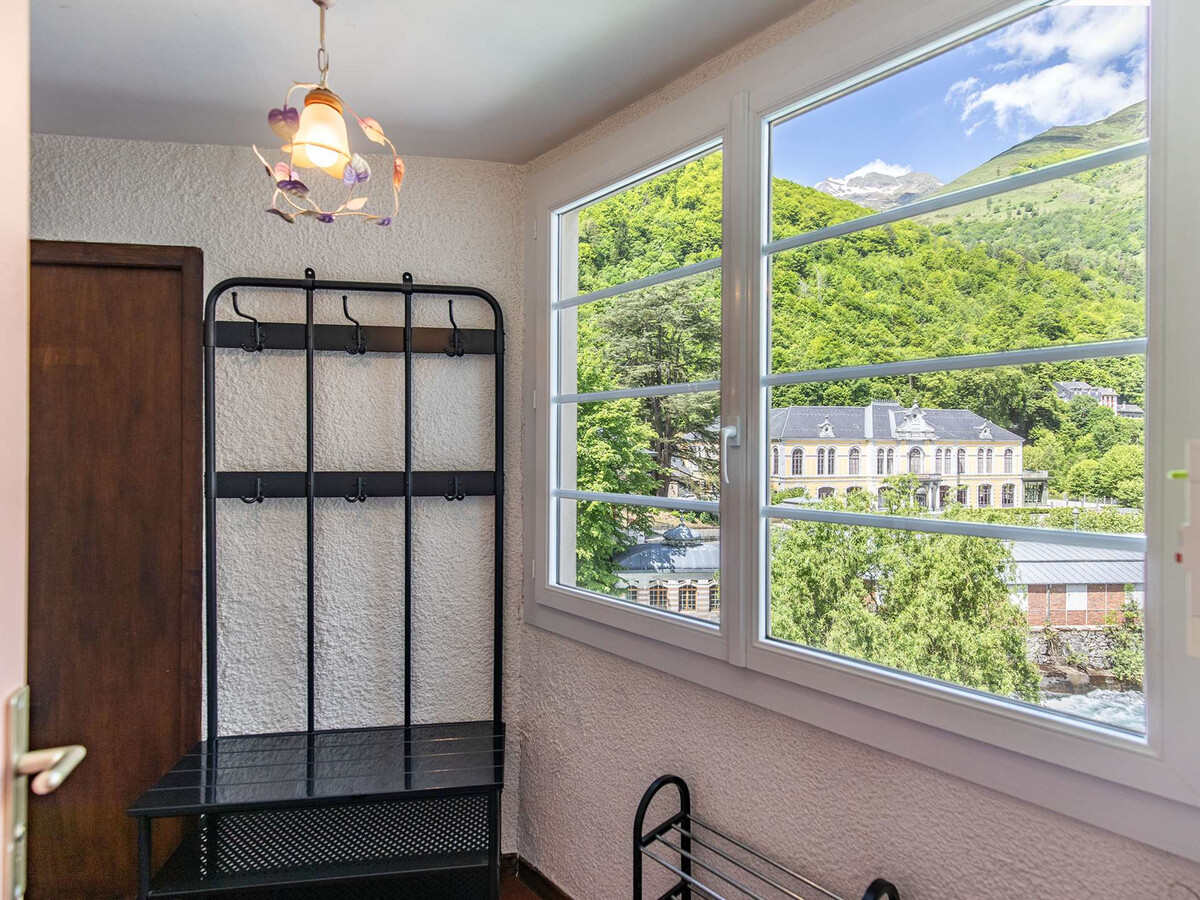 Appartement T3 au centre de Cauterets, 2 chambres - Photo 2