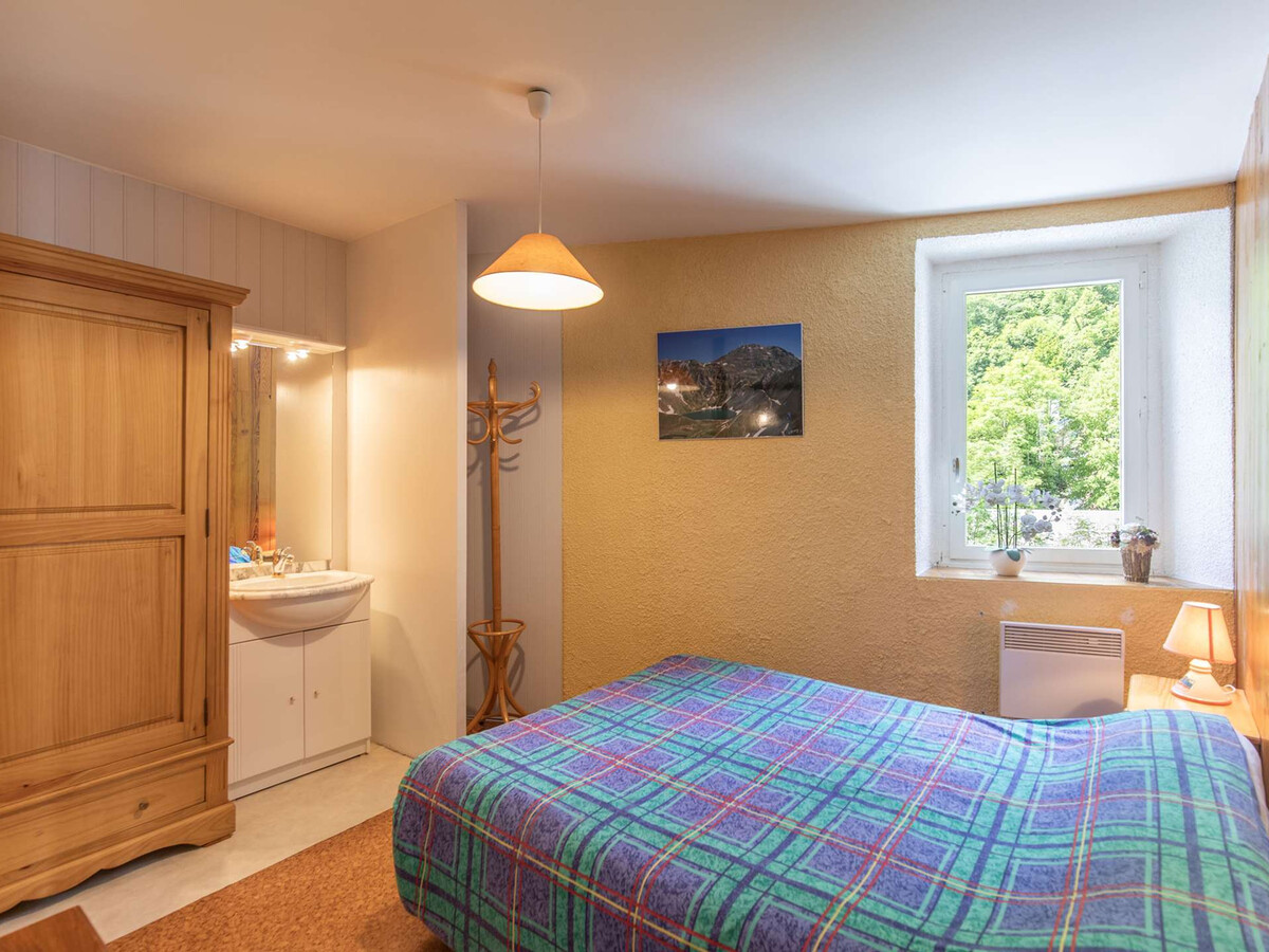 Appartement T3 au centre de Cauterets, 2 chambres - Photo 9