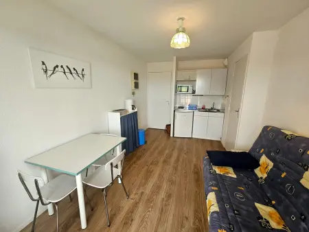 Location appartement à Vaux sur Mer, Appartement 2 pièces avec piscine à 5 min de la plage de Pontaillac, parking résidentiel, balcon fermé