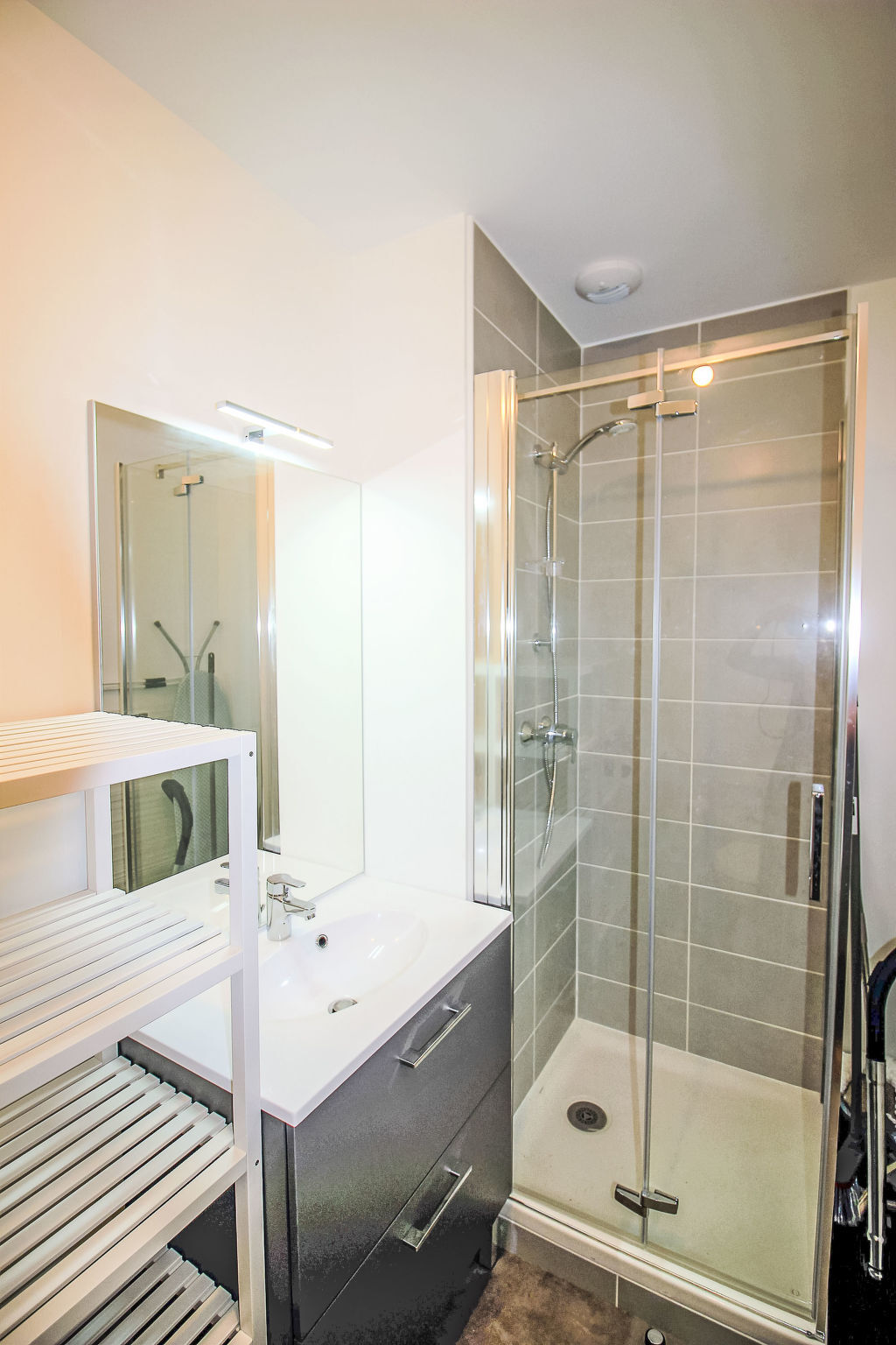 Appartement 2 pièces neuf à 150 m de la plage - Photo 34