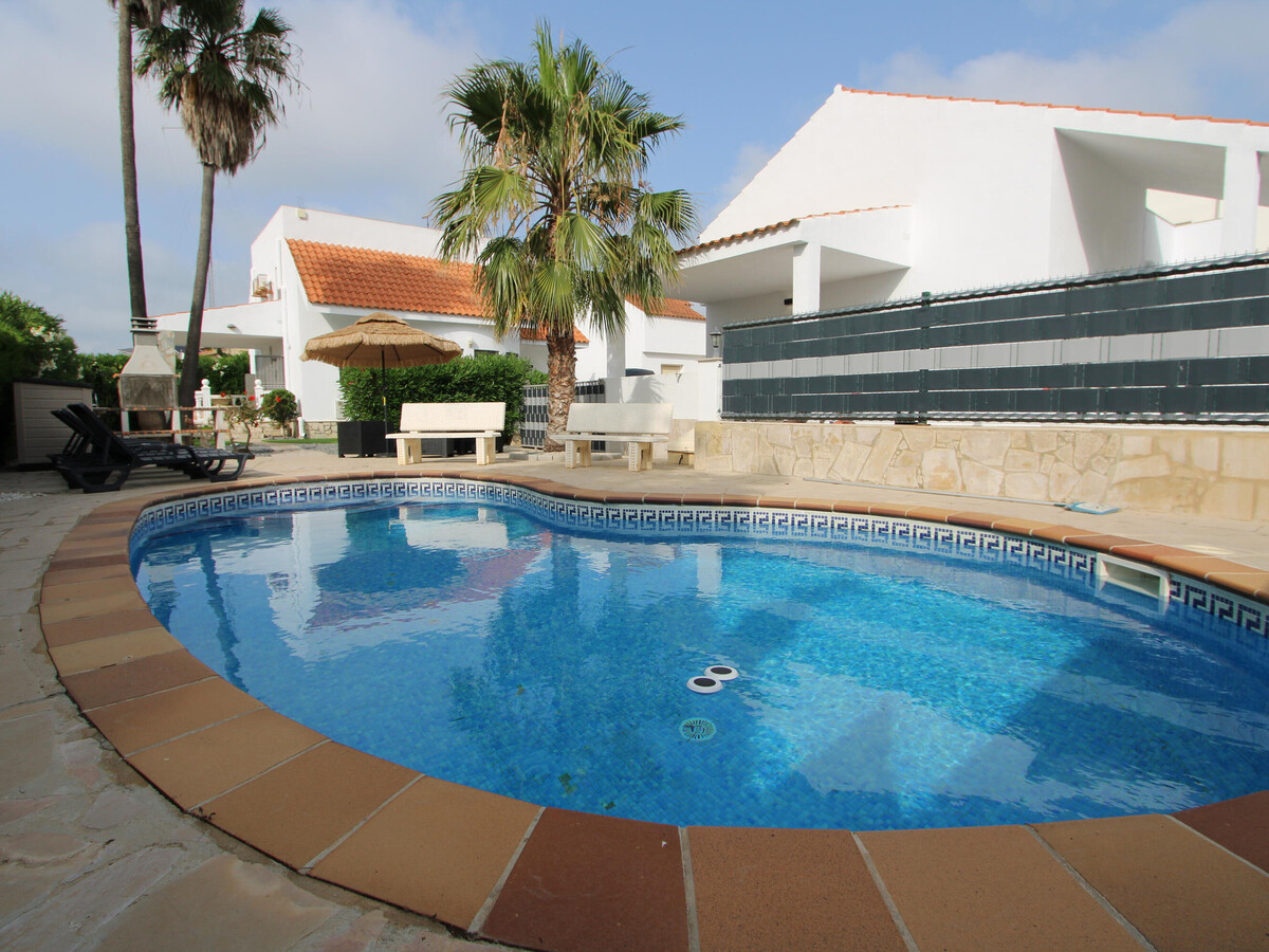 Maison 6 pers. avec piscine privée près de la mer à Riumar - Photo 2