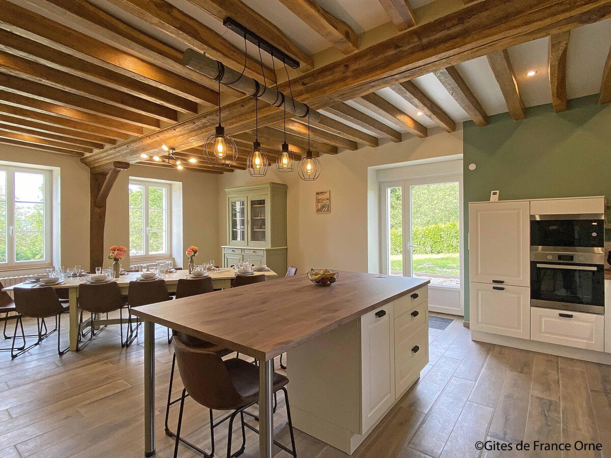 Gîte 11 pers, 3 chambres - Cheminée & babyfoot - Photo 4