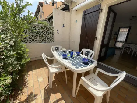 Location villa à Narbonne, **Charmante Villa T3 Climatisée à 200m de la Plage avec Parking Privatif - Narbonne-Plage**