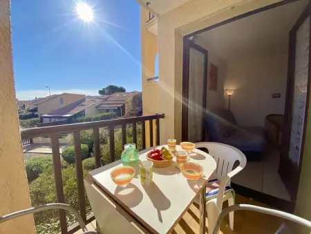 Location appartement à Fleury Saint Pierre la Mer, T2 Confortable à Saint-Pierre-La-Mer - 4 Pers, Proche Plage, Tout Équipé, Balcon, Animations à Proximité