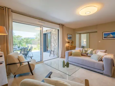 Le Clos d'Alice - Apt 75m² terrasse & piscine : photo 2