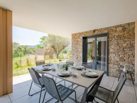 Le Clos d'Alice - Apt 75m² terrasse & piscine : photo 15