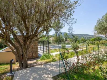 Le Clos d'Alice - Apt 75m² terrasse & piscine : photo 26