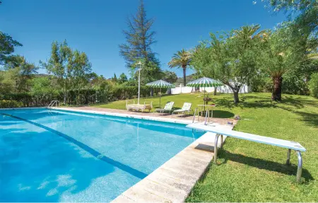 Maison andalouse 13 personnes, piscine partagée : photo 11