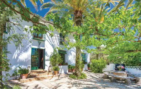 Maison andalouse 13 personnes, piscine partagée : photo 13