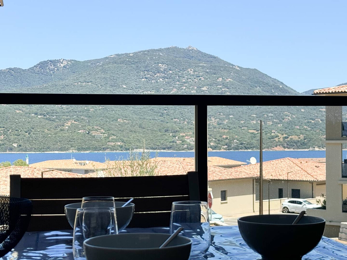 Appartement 6 pers. à Propriano : terrasse vue mer et plancha - Photo 7