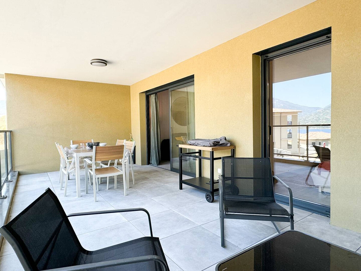 Appartement 6 pers. à Propriano : terrasse vue mer et plancha - Photo 8